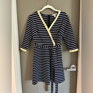 1901 / 10P / Navy and white striped with yellow piping